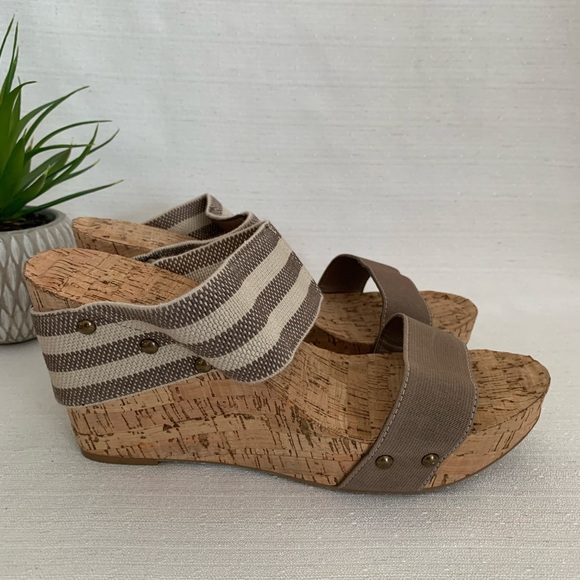 C established 1946 Tan/Stripe Fabric Stride Cork Wedges Slide Sandals Women’s 10 - Picture 3 of 11